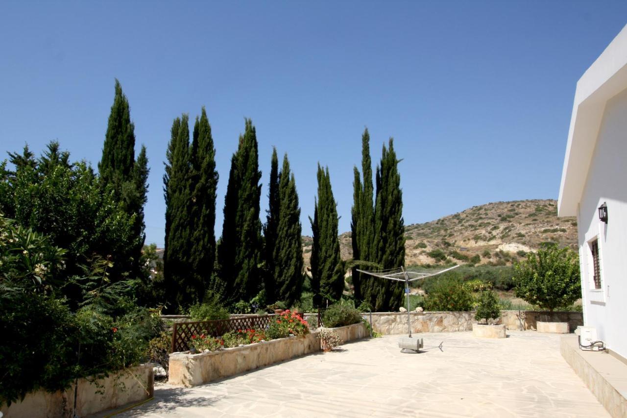 Pissouri Bay Bungalow Villa Exterior photo